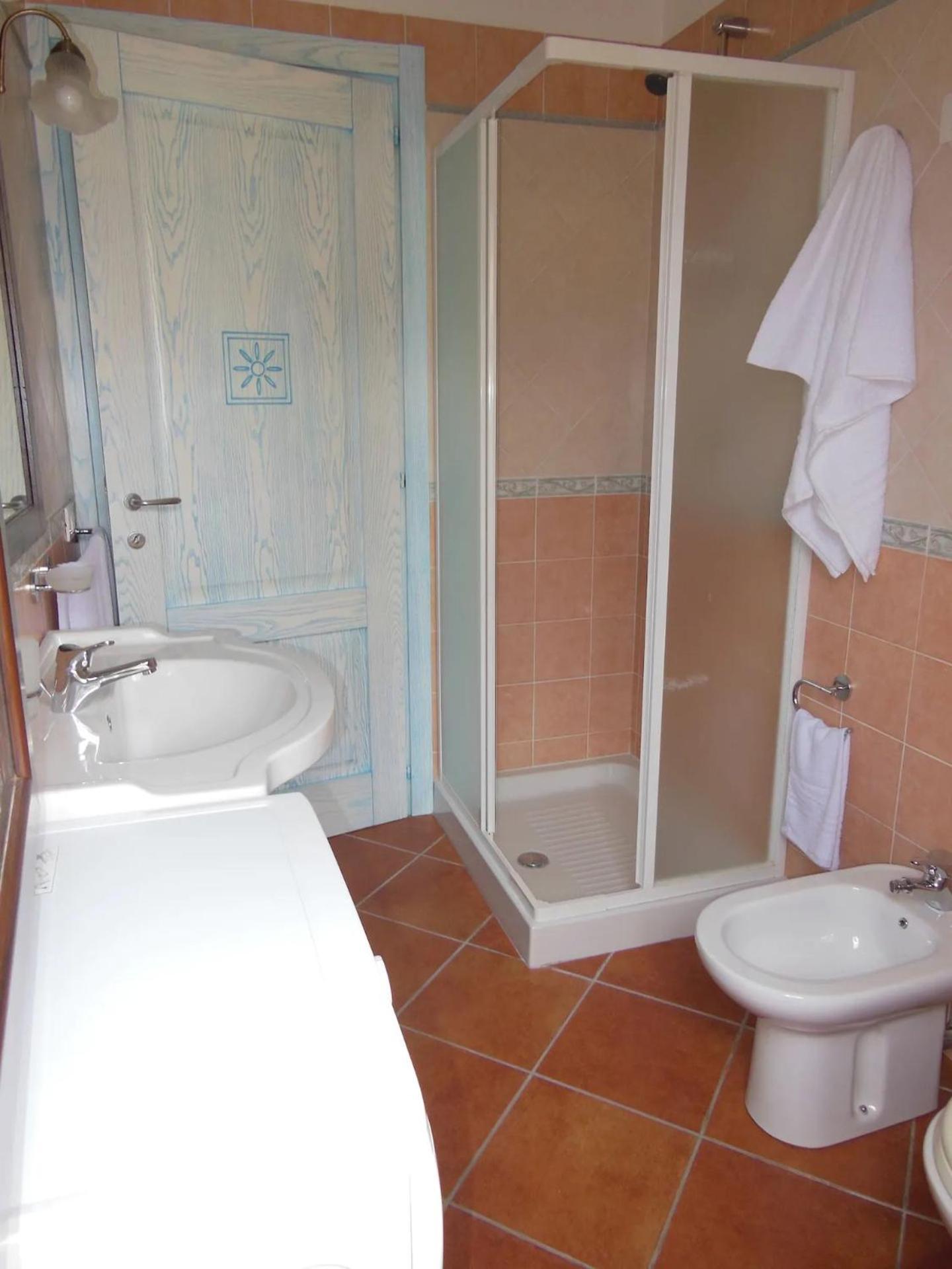 Appartamento In Splendido E Riservato Villaggio, Marina Di Tertenìa エクステリア 写真